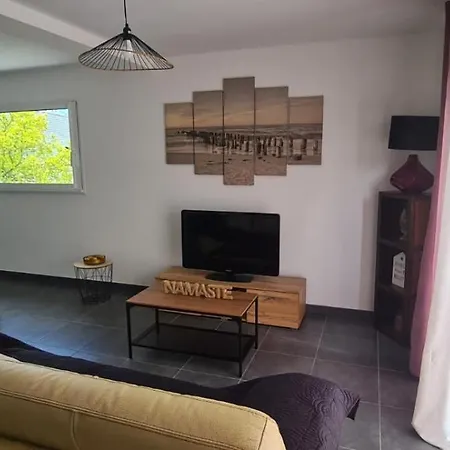 Maison Neuve Equipee