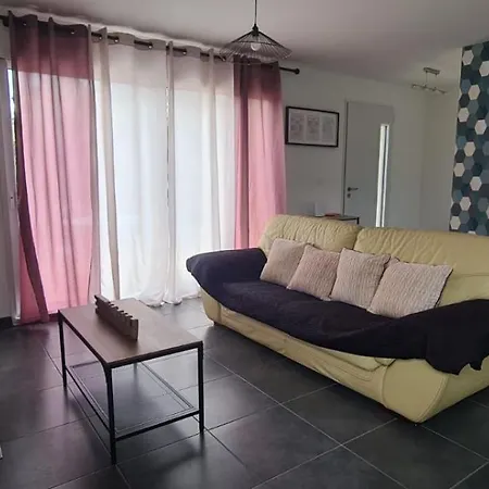 Feriehus Maison Neuve Equipee