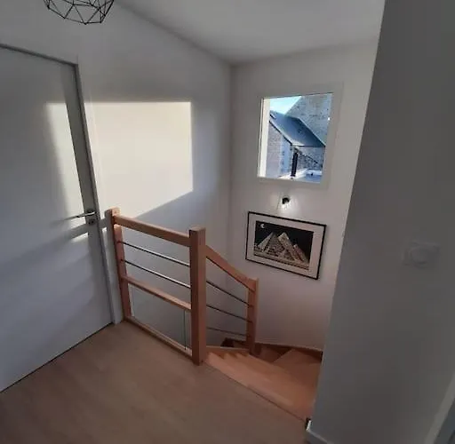 Maison Neuve Equipee